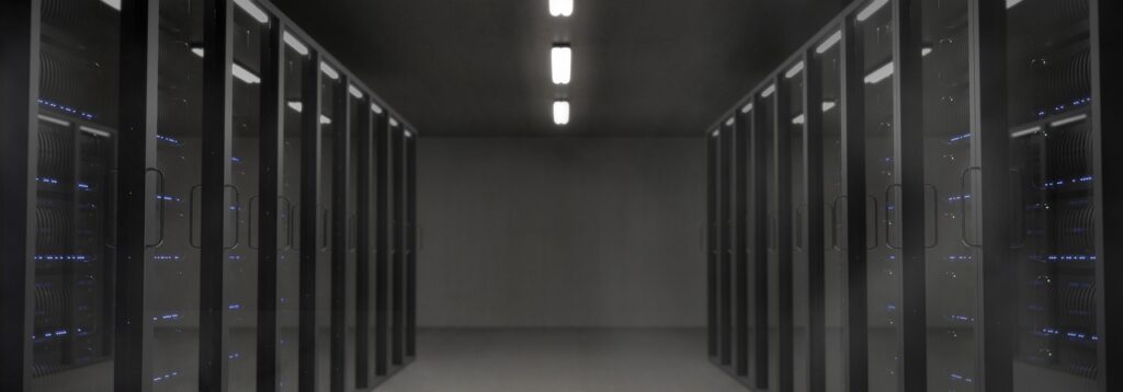 server-g826b3000b_1280